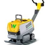 WACKER NEUSON APU 3360e – Piastra vibrante a batteria reversibile con 229 kg